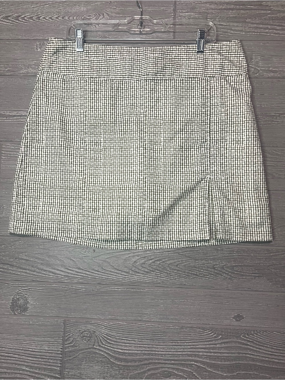 Izod green White Mini Check Skirt sz 14
